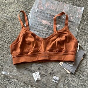 Icebreaker Merino Queens Clasp Bra